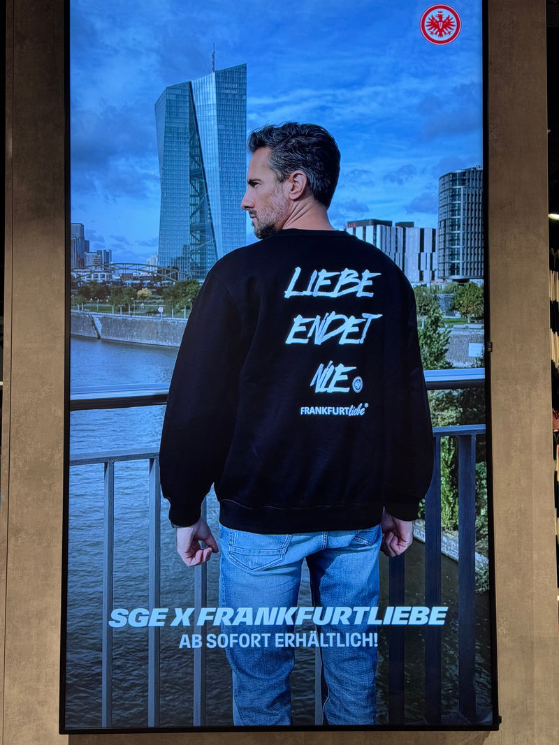 Die Eintracht Frankfurt x Frankfurtliebe Kollektion LIEBE ENDET NIE - überall erhältlich!