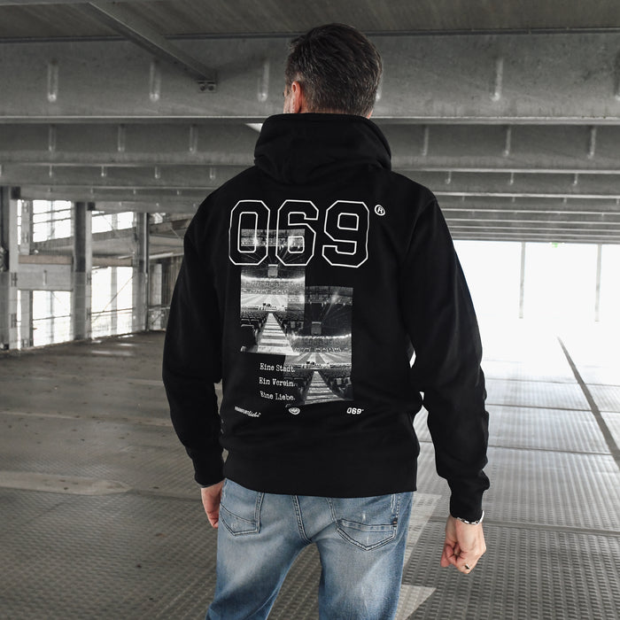 Unisex Hoodie „Ein Verein“ Black – 069® Lizenzprodukt Eintracht Frankfurt